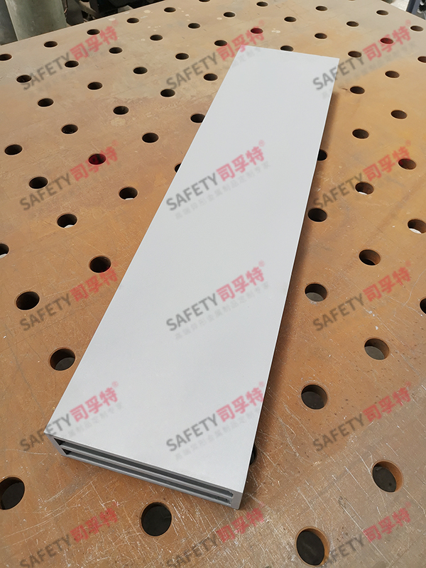 平日型氟碳喷涂精制钢幕墙型材(图5) 平日型氟碳喷涂精制钢幕墙型材(图5)